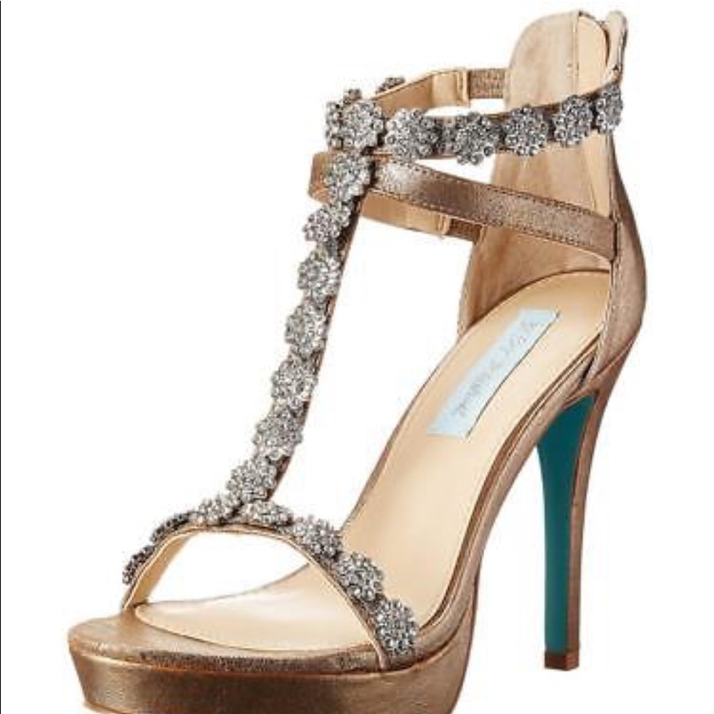 Blue by Betsey Johnson SB Adore 7